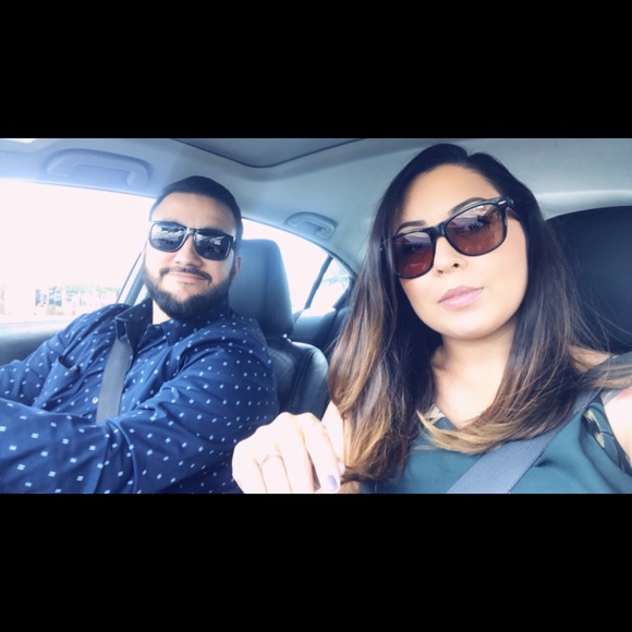 Meet your Posher, Janette - Picture 2 of 3